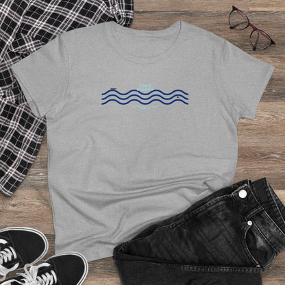 Women's Lake Eildon Wavy T-shirt, Blue Print on Grey