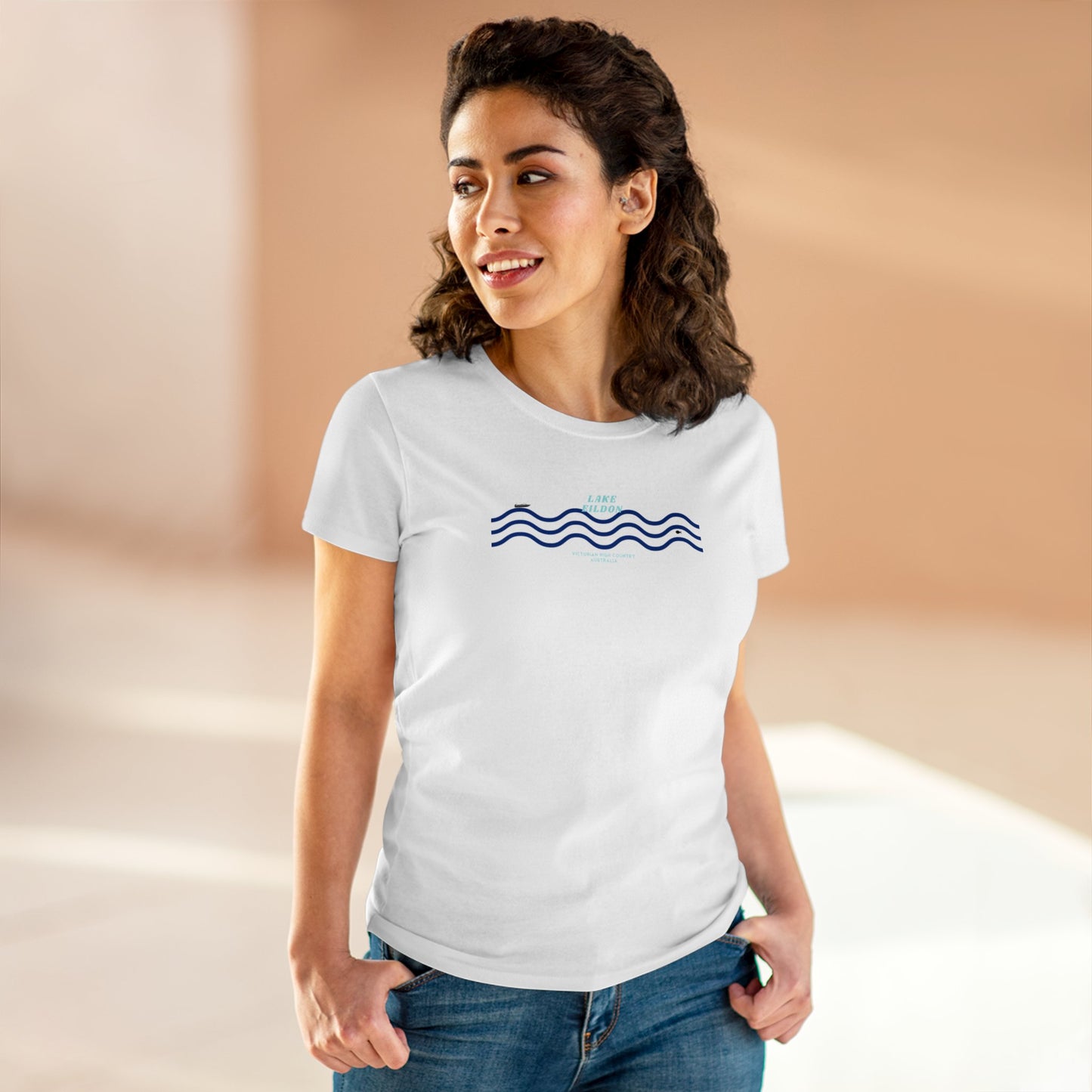 Women's Lake Eildon Wavy T-shirt, Blue Print on White